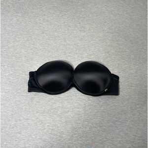 Victoria’s Secret Very Sexy Strapless Multi-Way Bra